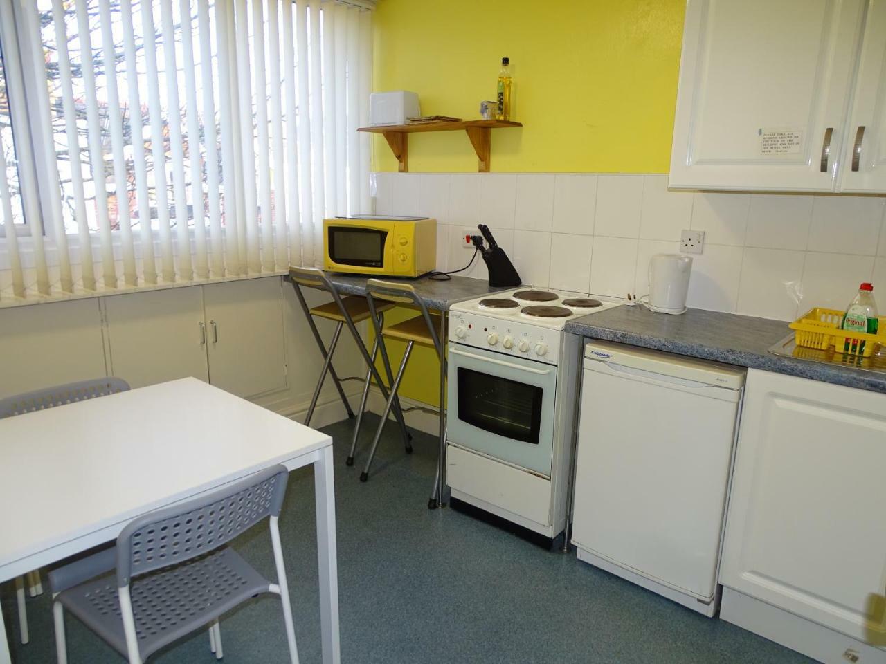 Beeton Villas Holiday Apartments Blackpool Esterno foto