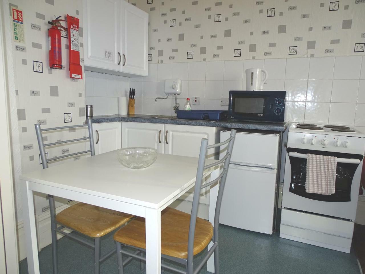 Beeton Villas Holiday Apartments Blackpool Esterno foto