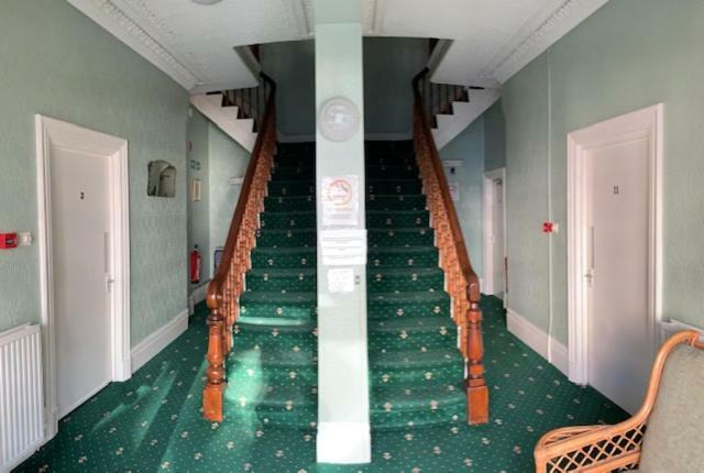 Beeton Villas Holiday Apartments Blackpool Esterno foto